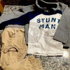3T bundle! Shirt, fleece and pants.